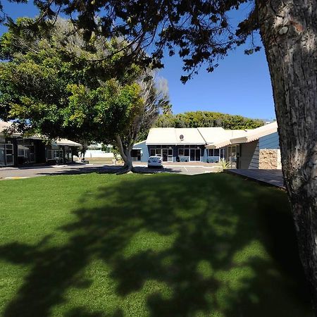 Abrolhos Reef Lodge Geraldton Dış mekan fotoğraf
