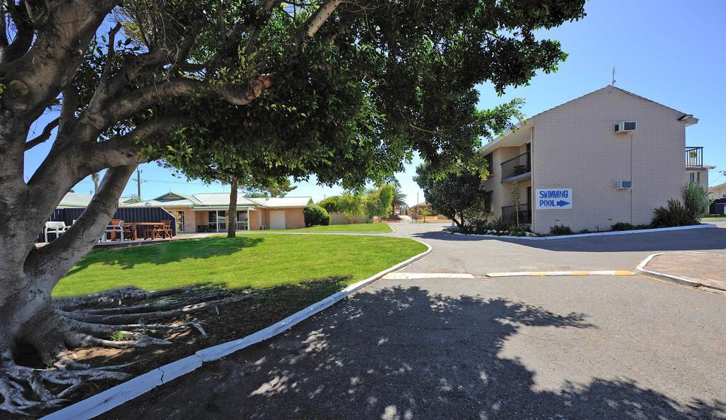 Abrolhos Reef Lodge Geraldton Dış mekan fotoğraf