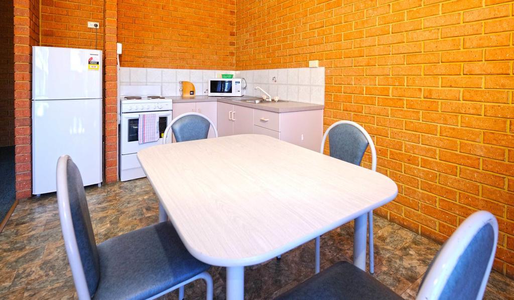 Abrolhos Reef Lodge Geraldton Dış mekan fotoğraf