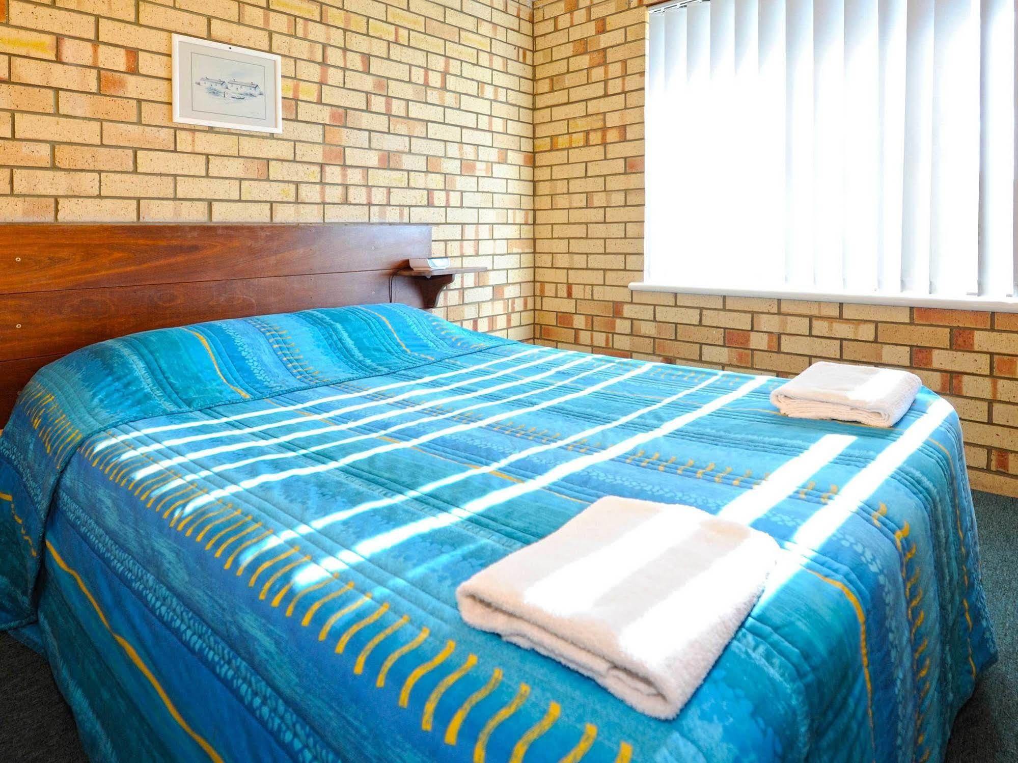 Abrolhos Reef Lodge Geraldton Dış mekan fotoğraf